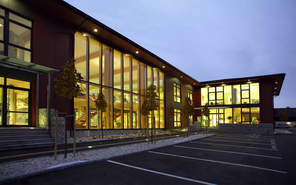 WOLF centrala Rakousko